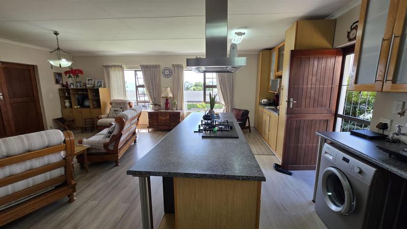 3 Bedroom Property for Sale in Fraaiuitsig Western Cape